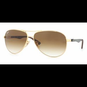 Ray-Ban Polarized Aviator Style Sunglasses